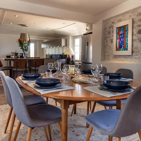 Apartment Spacieux Pour 6p Vue Vieil