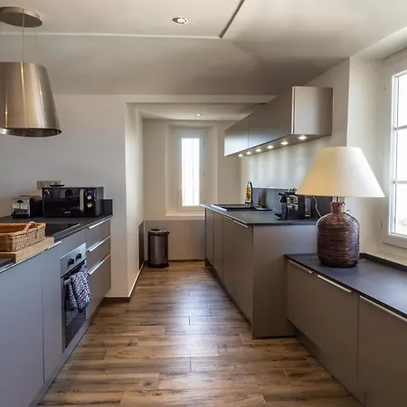 Apartment Spacieux Pour 6p Vue Vieil *
